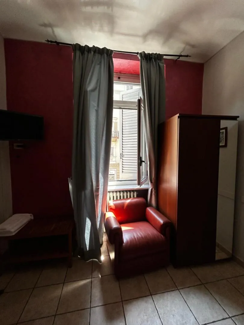 Hotel Ferrucci 10
