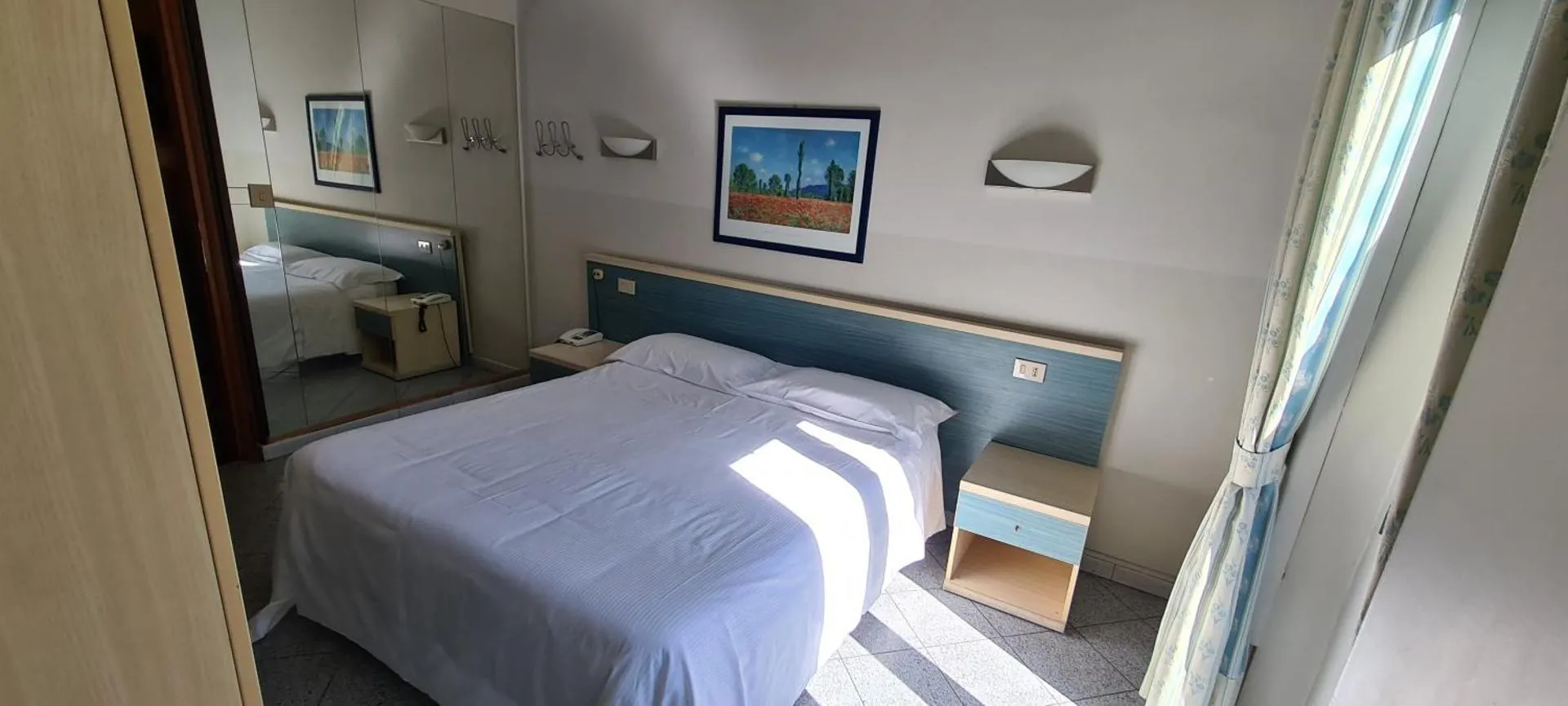 A 24-hour front desk and friendly staff