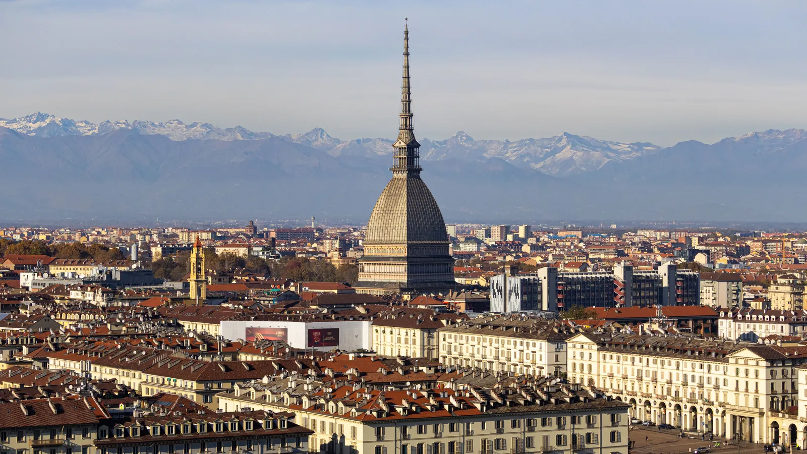 A practical base between the Politecnico, Porta Susa and Cit Turin